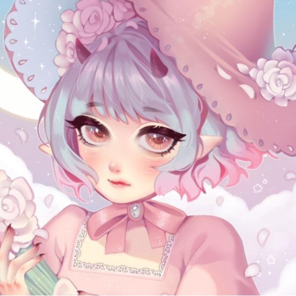 Hi, I love designer purses and accessories!